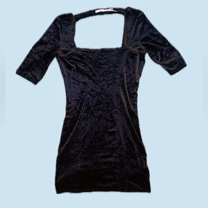 Kimchi Blue Black Velvet Long Sleeve Dress